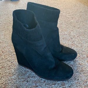 Dolce Vita Black Wedge Booties Size 10